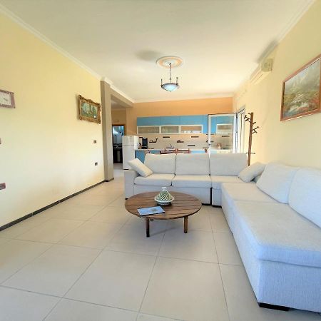 Vila Licenji Vlorë Exteriér fotografie
